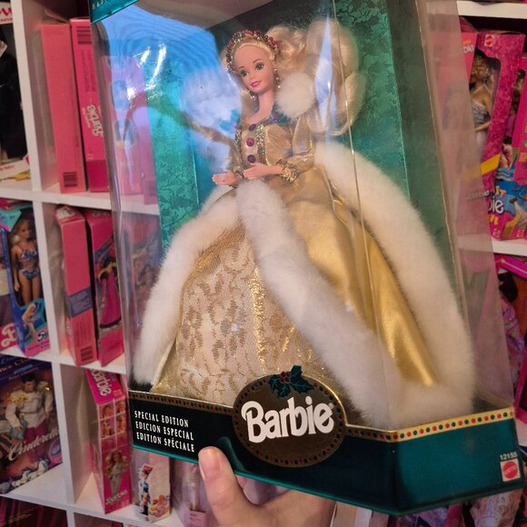 1994 Happy Holidays Gran Gala Barbie - Picture 4 of 6